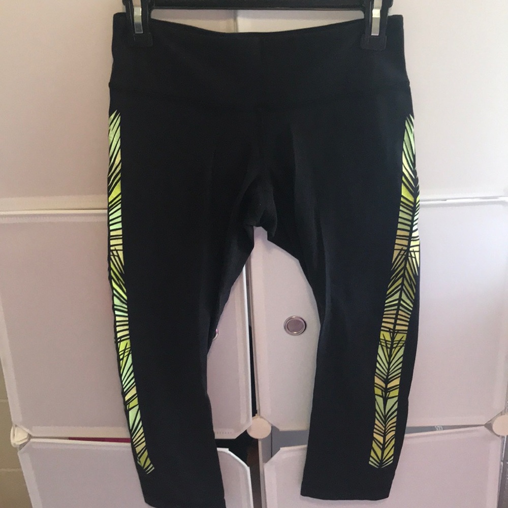 Lululemon capris